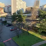 Woezon Na Mi ليون